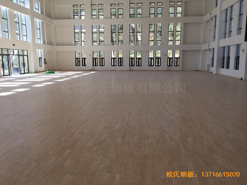 河南南陽南召縣天池電站運動館體育木地板鋪設(shè)案例4